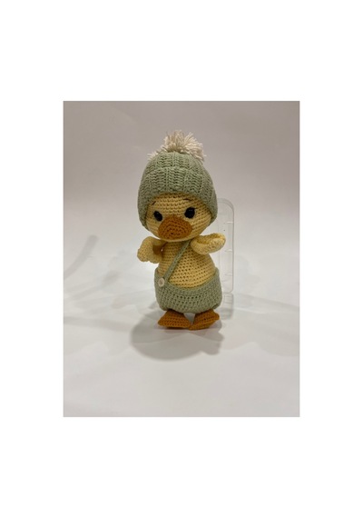 El Yapımı Amigurumi Örgü Oyuncak 22cm Ponponlu Bere Bebek Odası Hediye Yeşil