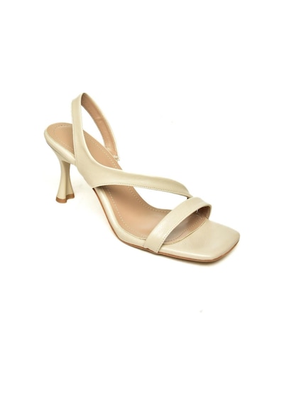 Fox Shoes U404070009 Bej İnce Topuklu Kadın Ayakkabı Bej