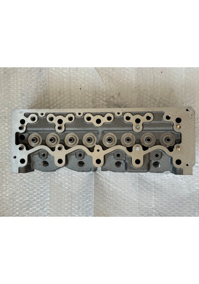 Nissan Vanetta Silindir Kapağı 1992-2001-11039-7c000