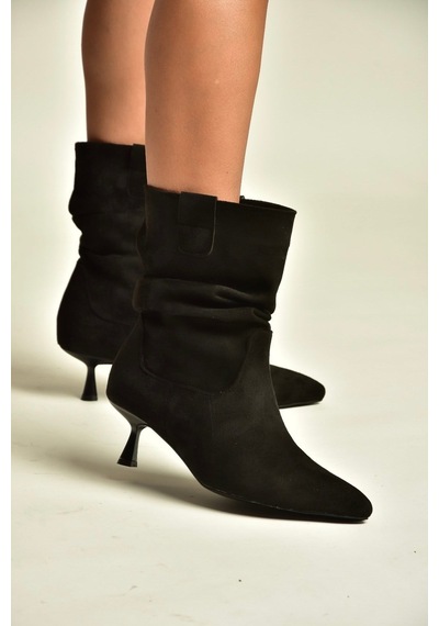 Fox Shoes Z282810502 Siyah Süet İnce Topuklu Büzgülü Kadın Bot