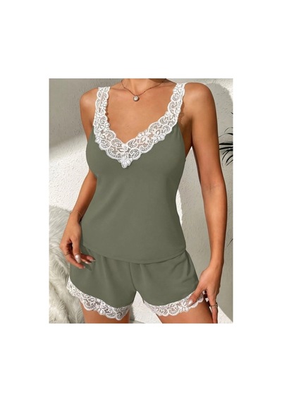 Butik İstanbul Kadın Askılı V Yakalı Viskon Bluz Ve Short Gecelik Takım Yeşil