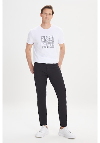 AC&Co / Altınyıldız Classics Erkek Sıyah Slim Fit Dar Kesim 5 Cep Armürlü Esnek Pantolon Siyah AC&Co / Altınyıldız Classics Erkek Sıyah Slim Fit Dar Kesim 5 Cep Armürlü Esnek Pantolon Siyah