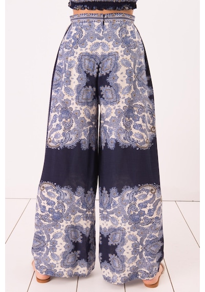 Fashion Cocktail Viskon Yazlık Lastikli Otantik Desenli Bohem Sahil Pantolon Krop Takım Lacivert Fashion Cocktail Viskon Yazlık Lastikli Otantik Desenli Bohem Sahil Pantolon Krop Takım Lacivert