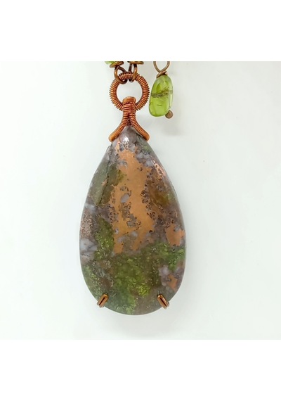 2691 Chalcopyrit Hossanite Garnet Zebercet Fuchsite El Yapımı Kolye Çok renkli