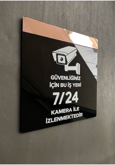 Yönline Rosegold Aynalı Güvenlik Kamerası Uyarı Levhası