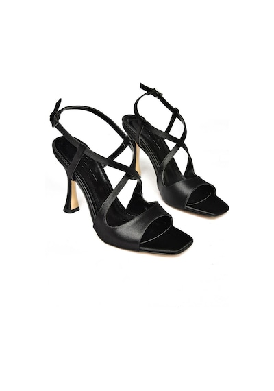 Fox Shoes S569816804 Siyah Kumaş İnce Topuklu Kadın Ayakkabı Siyah