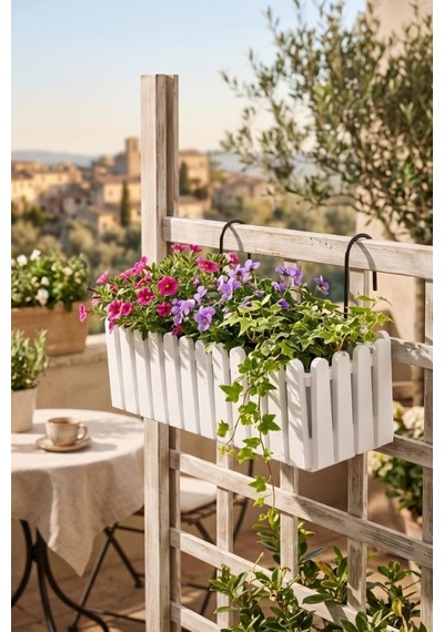 Balkon Saksısı Çit Saksı Beyaz Renk Metal Askı Aparatlı Dekoratif Balkon Saksı 9lt 53cm İb02