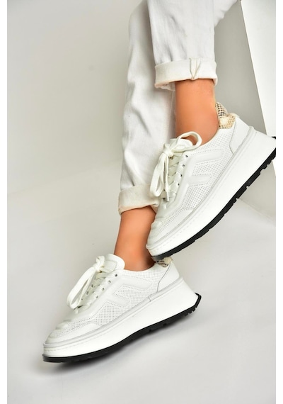 Fox Shoes U555605603 Beyaz Hakiki Deri Kalın Tabanlı Spor Ayakkabı Sneakers Beyaz-hakiki Deri Fox Shoes U555605603 Beyaz Hakiki Deri Kalın Tabanlı Spor Ayakkabı Sneakers Beyaz-hakiki Deri