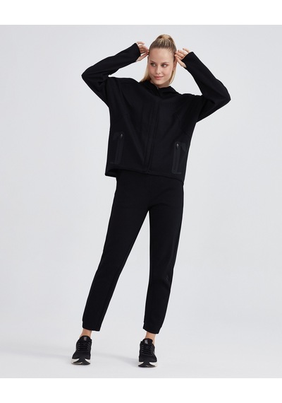 Skechers W 2Xı-Lock Full Zip Hoodie Sweatshirt Kadın Siyah Fermuarlı Eşofman Üstü S232209-001 Skechers W 2Xı-Lock Full Zip Hoodie Sweatshirt Kadın Siyah Fermuarlı Eşofman Üstü S232209-001