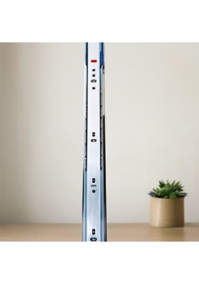 Teleskopik Bilyalı Çekmece Rayı 43x500 Mm Frenli Takım Resimdeki
