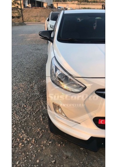 Hyundai Accent Blue Sinyalli Batman Yarasa Ayna Kapağı Piano Blac