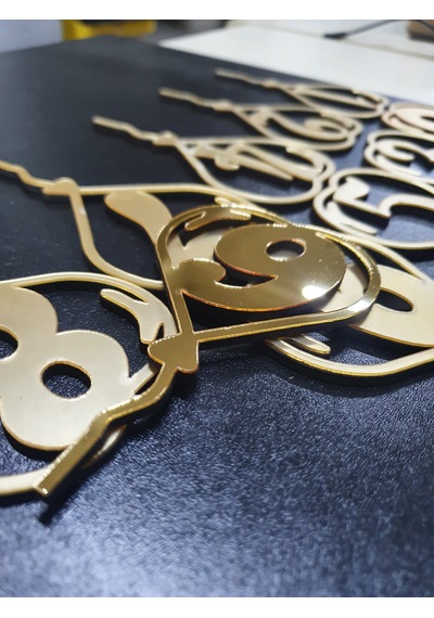 Sayılar Aynalı Gold Pleksi Pasta Süsü Lazer Kesim Her Biri 12x7 Cm