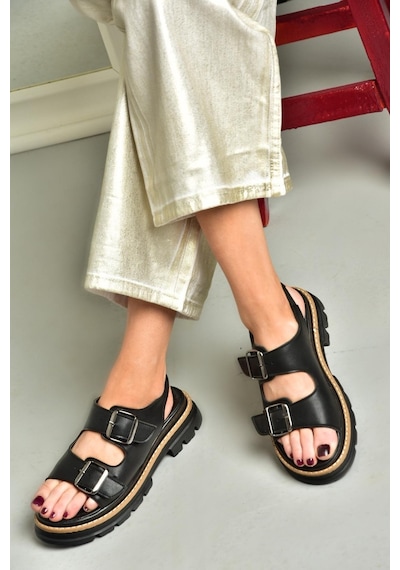 Fox Shoes S996079109 Siyah Kalın Tabanlı Kadın Sandalet Siyah