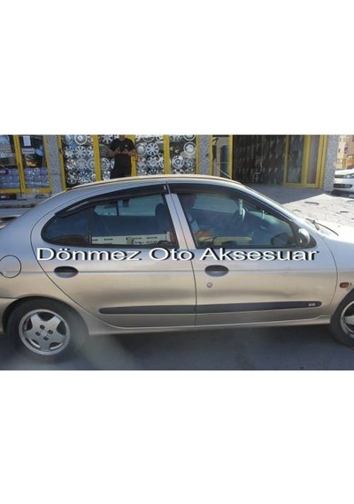 Renault Megane 1 Cam Rüzgarlığı Mugen Tip Yenilendi Parlak Siyah