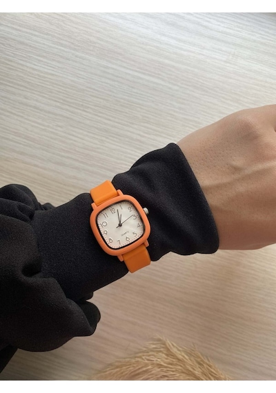 Retro Minimal Vintage Turuncu Silikon Kordon Kadın Kol Saati Bb0082 Gümüş