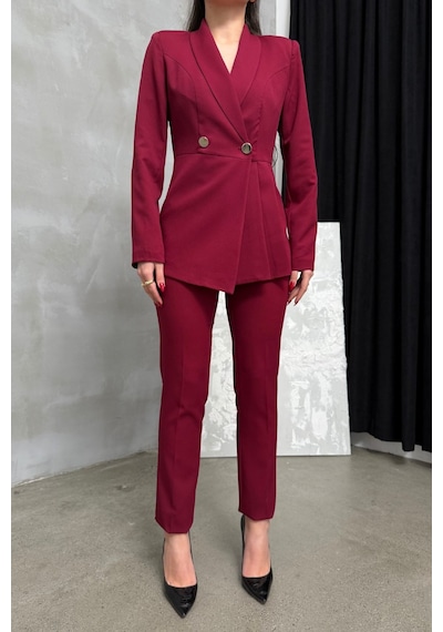 Msm Fashion Kadın İkili Blazer Ceket Pantolon Takım Pile Ve Düğme Detaylı Boru Paça Bordo Msm Fashion Kadın İkili Blazer Ceket Pantolon Takım Pile Ve Düğme Detaylı Boru Paça Bordo