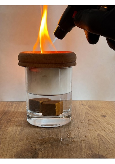 Klon Premium Hediyelik Viski Tütsüleme Seti, 1 Smoker, 9 Adet Mermer Küpler, Torch Çakmak Ve 4 Talaş Diğer