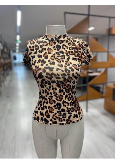 Kadın Bisiklet Yaka Leopar Desen Mikro Kumaş Bluz 001
