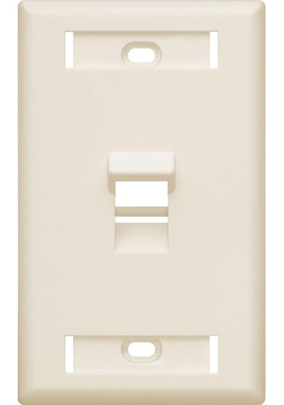 Leviton 42081-1ts 1 Bağlantı Noktalı Açılı Quickport Duvar Plakası, Id Pencereli, Açık Badem