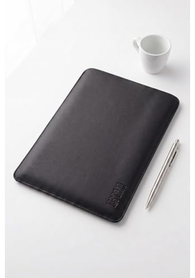 16 Laptop Kılıfı Genel