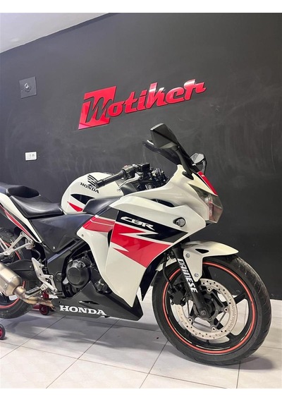 Honda Cbr250 Takım Sticker Etiket Model