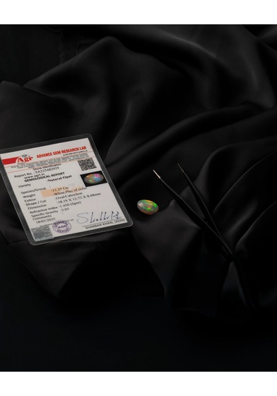 Etiyopya Opali 11.35 Ct Çok Renkli