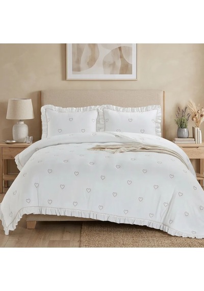 Love Nakışlı Elyaf Dolgulu Yatak Örtüsü Çift Kişilik 240x260 Beyaz