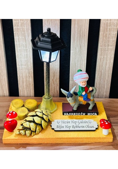 Dekoratif Nasreddin Hoca Biblosu Işıklı Ahşap Standlı El Yapımı Nostaljik Hediye
