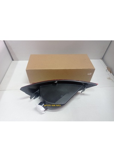 Ford Ecosport Arka Geri Vites Lambasi Sag Kirmizi Beyaz 553299467