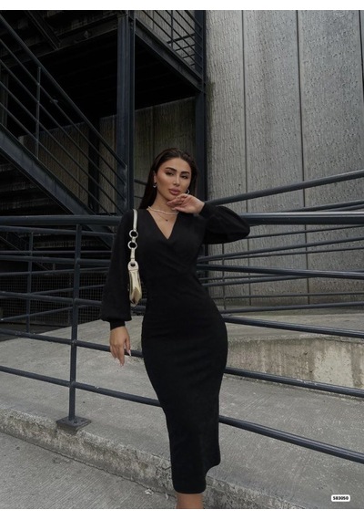 Efnaz Style Kadın Uzun Kollu Kruvaze Yaka Büzgü Ve Balon Kol Detay Krep Kumaş Maxi Boy Simli Elbise Siyah Efnaz Style Kadın Uzun Kollu Kruvaze Yaka Büzgü Ve Balon Kol Detay Krep Kumaş Maxi Boy Simli Elbise Siyah