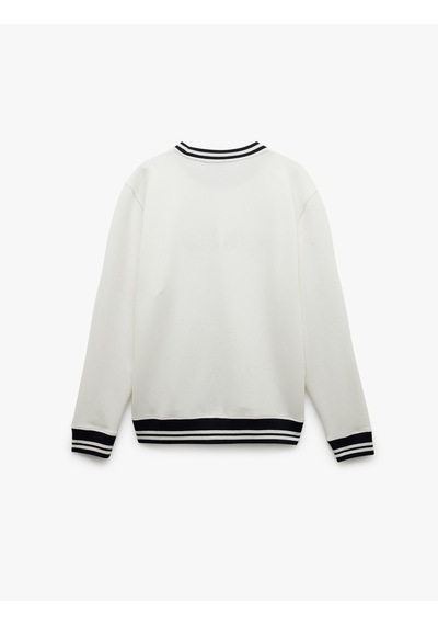 Koton Uzun Kollu Çizgi Detaylı Bisiklet Yaka Lisanslı Yale Baskılı Sweatshirt Beyaz 5sam70048mk Beyaz