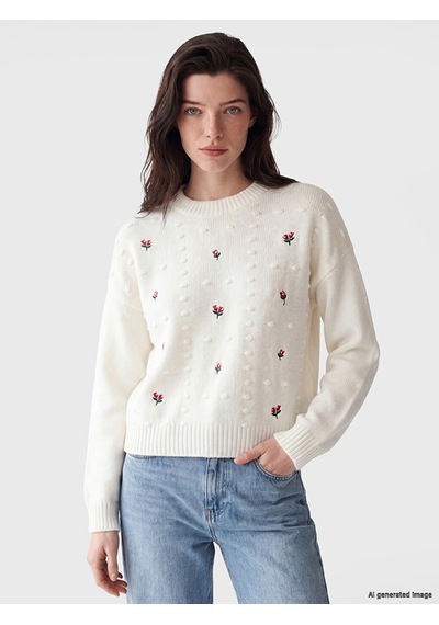 Lcw Comfort Ekru Bisiklet Yaka Nakışlı Kadın Triko Kazak