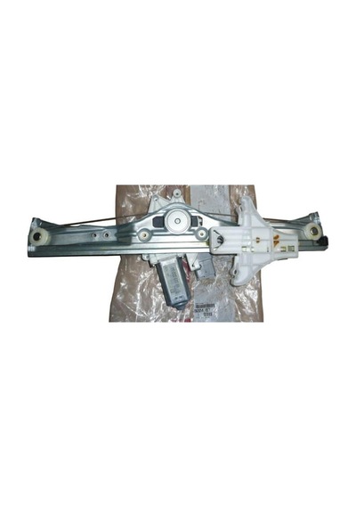 PSA 9224.67 Arka Kapı Cam Kriko Sağc5