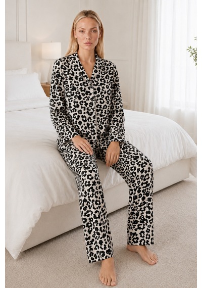 Kadın Desenli Relaxed Leopar Pijama Takımı 4665