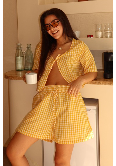 Madmext Sarı Pötikareli Şort Bluz Takım Mg2373