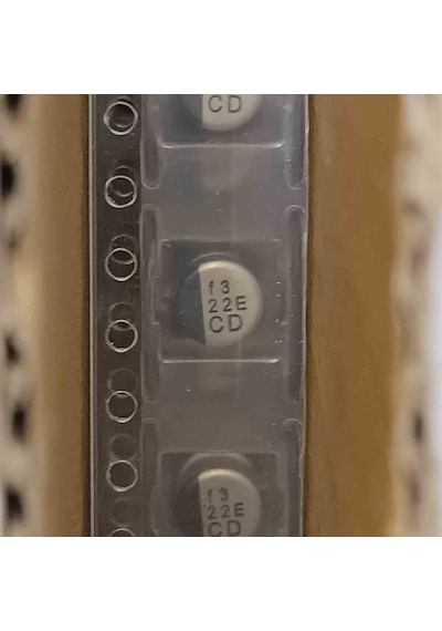 Ucd1e220mc 22mf 25v 5.3x5.3 Smd Kondansatör 100 Adet