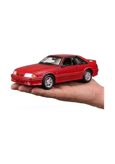 Maisto Lisanslı 1993 Ford Mustang Svt Cobra 1:24 Kapıları Ve Kaputu Açılan Metal Model Araba