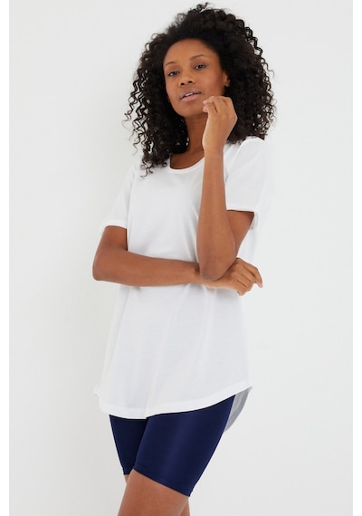 Beyaz 2 Li Paket Regular/normal Kesim Pis Yaka Kısa Kollu İç Göstermeyen Kadın T-shirt Beyaz-beyaz