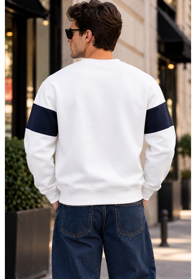 Tarz Cool Erkek Şerit Detaylı Believe Baskılı 3 İplik Şardonlu Bisiklet Yaka Sweatshirt Beyaz