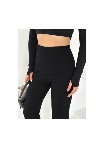 Gugus Kadın Beli Pensli Çelik Örme Kumaş Full Esnek Fermuar Kapamalı Dar Paça Pantolon Siyah Gugus Kadın Beli Pensli Çelik Örme Kumaş Full Esnek Fermuar Kapamalı Dar Paça Pantolon Siyah