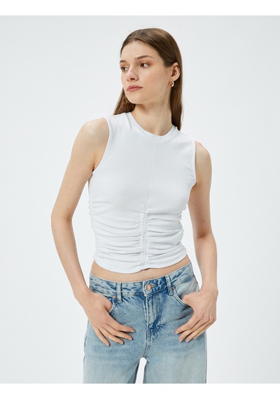 Koton Crop Fitilli Atlet Bisiklet Yaka Drapeli Pamuklu Beyaz 4sak10103ek Beyaz