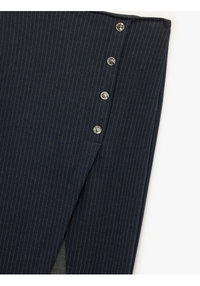 Koton Metal Düğmeli Slim Fit Asimetrik Yırtmaçlı Çizgili Midi Etek Lacivert Çizgili 6wak10183ek Lacivert Çizgili Koton Metal Düğmeli Slim Fit Asimetrik Yırtmaçlı Çizgili Midi Etek Lacivert Çizgili 6wak10183ek Lacivert Çizgili