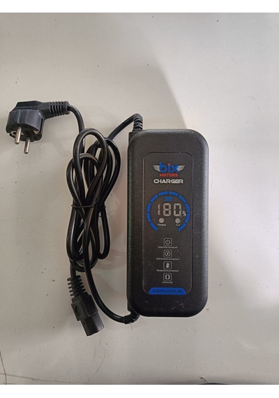 Bix E-bike Akıllı Şarj Aleti 48-60-72v 20ah Otomatik Akım Durdurma Özellikli Dijital Şarj Oranı Göstergeli 72V20Ah 6 Akü Için Bix E-bike Akıllı Şarj Aleti 48-60-72v 20ah Otomatik Akım Durdurma Özellikli Dijital Şarj Oranı Göstergeli 72V20Ah 6 Akü Için