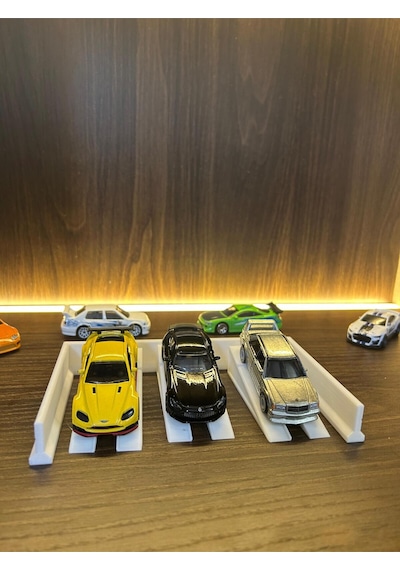Reborn 3d 1/64 Ölçek Araç Rampa Ve Bariyer Standı Beyaz