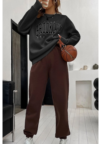 1898 Brooklyn Eşofman Takımı Sweatshirt Jogger - Siyah Kahve Baskılı Oversize Şardonlu Bisiklet Yak Siyah Kahverengi 1898 Brooklyn Eşofman Takımı Sweatshirt Jogger - Siyah Kahve Baskılı Oversize Şardonlu Bisiklet Yak Siyah Kahverengi