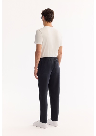Avva Erkek Siyah Beli Lastik Bağcıklı Soft Touch Relaxed Fit Pantolon A52y3013