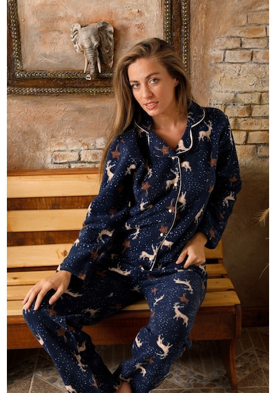 Nisanca Kışlık Yılbaşı Desenli Kadın Gömlek Polar Pijama Takımı- Geyikli Yılbaşı Pijaması Lacivert