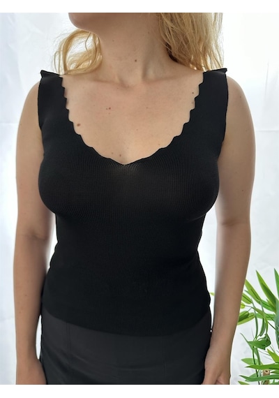 Simli Moda Merdiven Yaka Siyah Triko Bluz - Kadın
