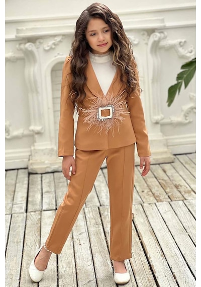 Riccotarz Kız Çocuk Yakası Fırfır Tüllü Dik Yaka Kazak Blazer Ceket Kırçılı Kemer Kahverengi Alt Üst Takım Kahverengi Riccotarz Kız Çocuk Yakası Fırfır Tüllü Dik Yaka Kazak Blazer Ceket Kırçılı Kemer Kahverengi Alt Üst Takım Kahverengi