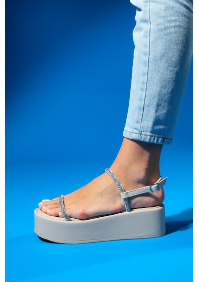 Luvishoes Ekos Krem Taşlı Kadın Kalın Taban Sandalet Krem Luvishoes Ekos Krem Taşlı Kadın Kalın Taban Sandalet Krem